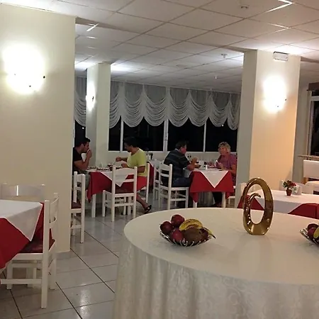 Hotel Naturist Angel Club